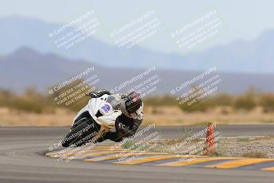 media/Jan-15-2023-SoCal Trackdays (Sun) [[c1237a034a]]/Turn 15 (1pm)/